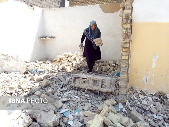 بازدید همیاران گلستان از خانه های آتش نشانی رامیان