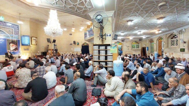 برگزاری مراسم سالروز سوء قصد به مقام معظم رهبری در مسجد جامع ابوذر تهران