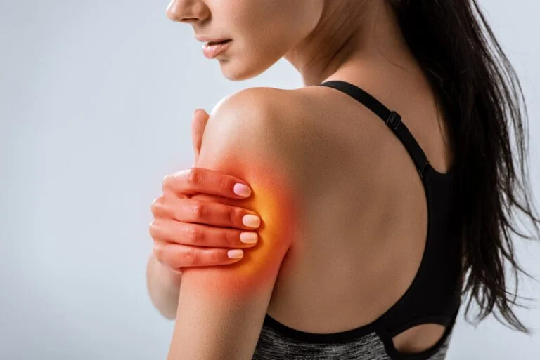 What are the symptoms of nerve pain in the left hand